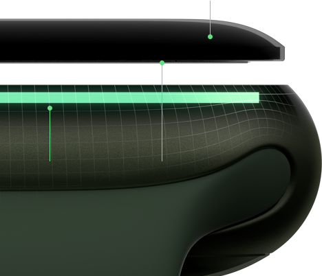 Боковой вид Apple Watch Series 7 для демонстрации более прочного фронтального стекла с защитой от трещин.